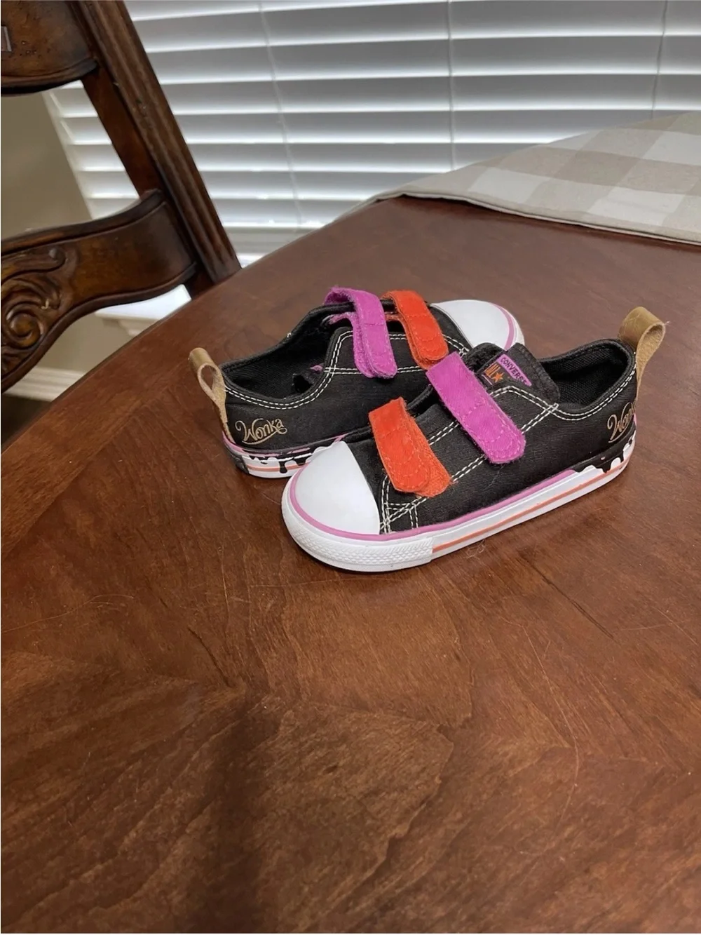 CONVERSE x Wonka Chuck Taylor All Star Low Top Little Kids‎ Unisex Shoes Size 8